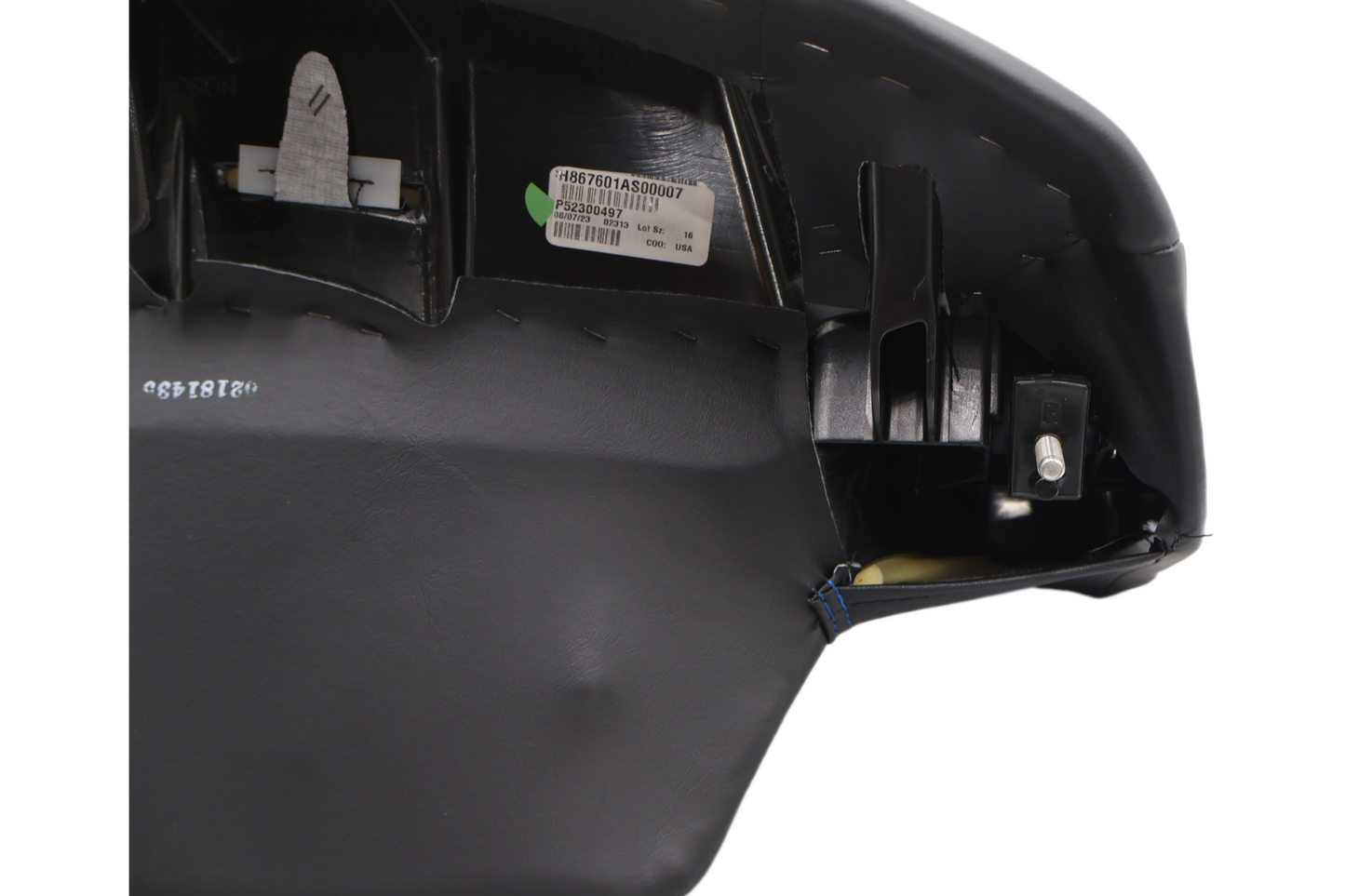 52300497 NEW OEM 2014-2025 HARLEY-DAVIDSON TOURING CVO TOUR PACK SEAT BACKREST