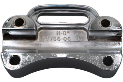 59786-06 NEW OEM 2006-2013 HARLEY-DAVIDSON DYNA FXD HANDLEBAR CLAMP