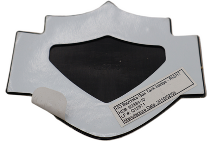 62334-10 NEW OEM 2010 HARLEY-DAVIDSON FLSTSE CVO SOFTAIL CONVERTIBLE RIGHT FUEL TANK MEDALLION