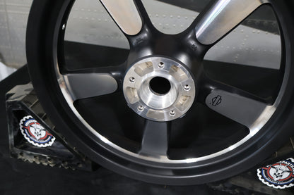43300157 NEW OEM 2011-2016 HARLEY-DAVIDSON SPORTSTER XL1200 XL883 FRONT WHEEL