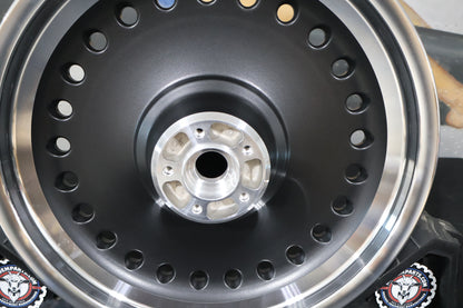 43300171 NEW OEM 2008-2017 HARLEY-DAVIDSON FLSTF SOFTAIL FATBOY FRONT WHEEL