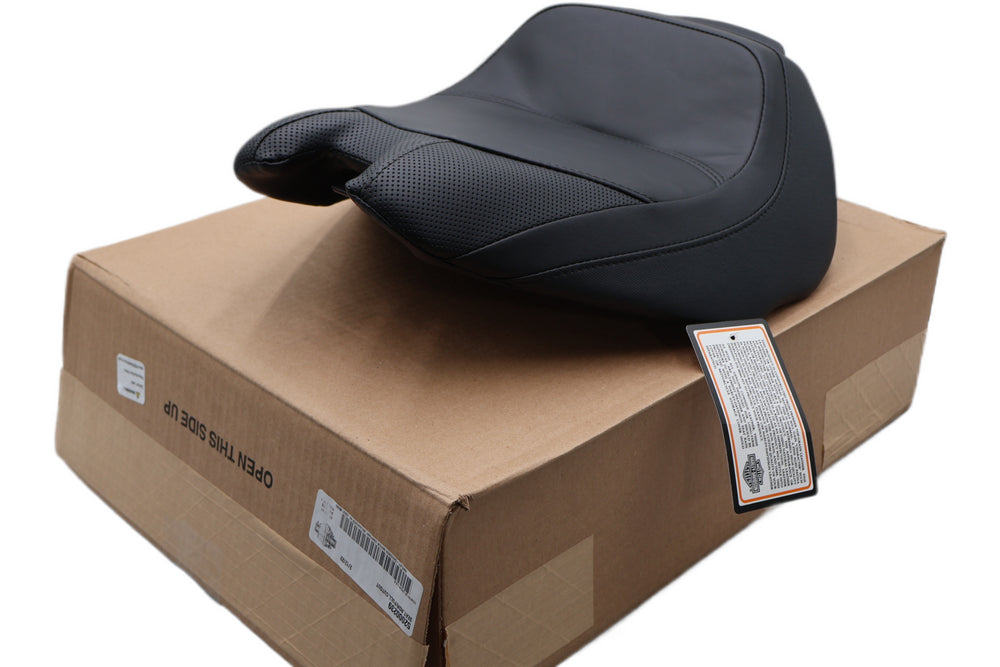 52000239 NEW OEM 2016-2017 HARLEY FXSE CVO PRO STREET BREAKOUT SEAT LEATHER