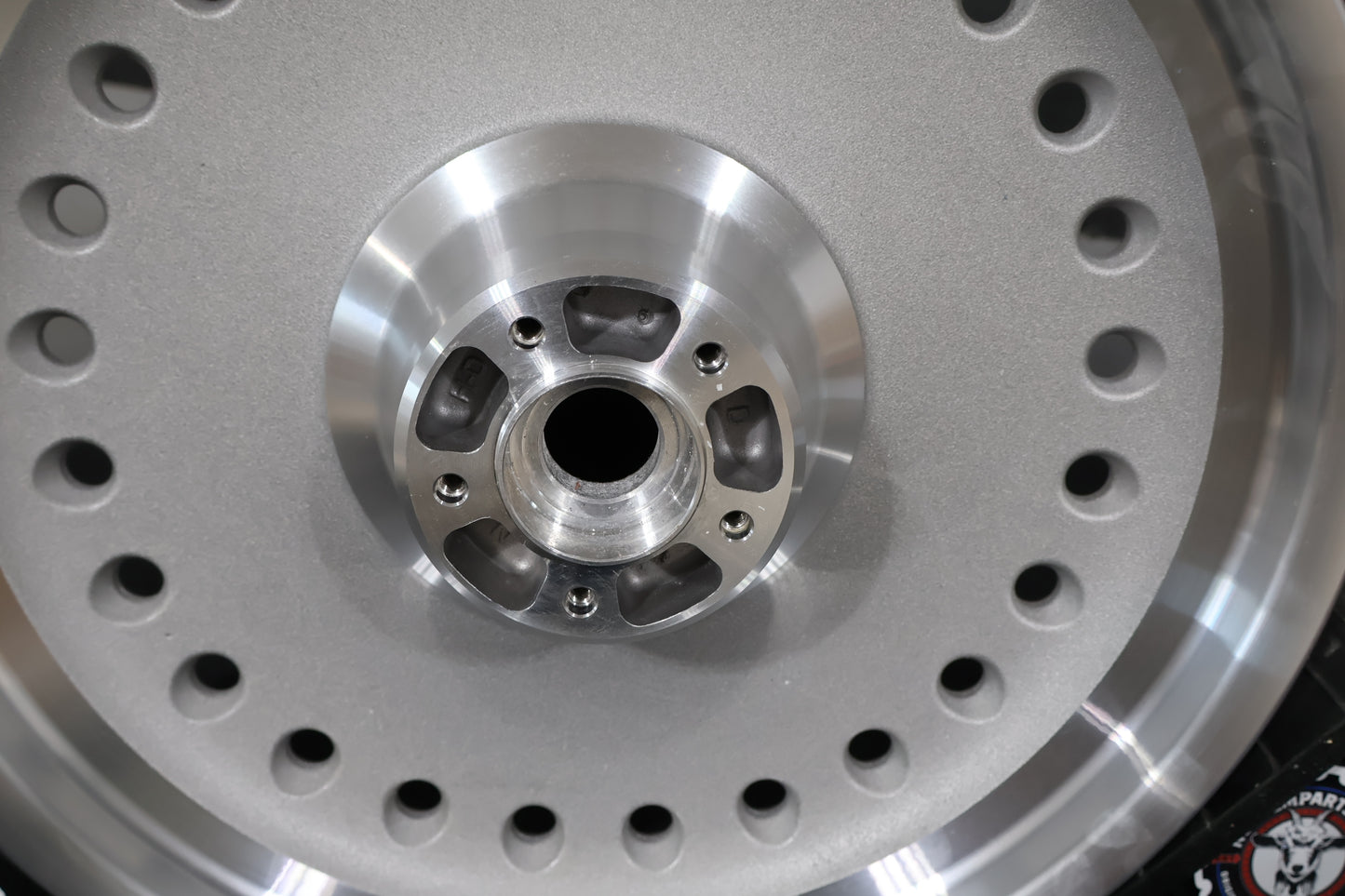 41038-07 NEW OEM 2007 HARLEY-DAVIDSON FLSTF SOFTAIL FATBOY FRONT WHEEL