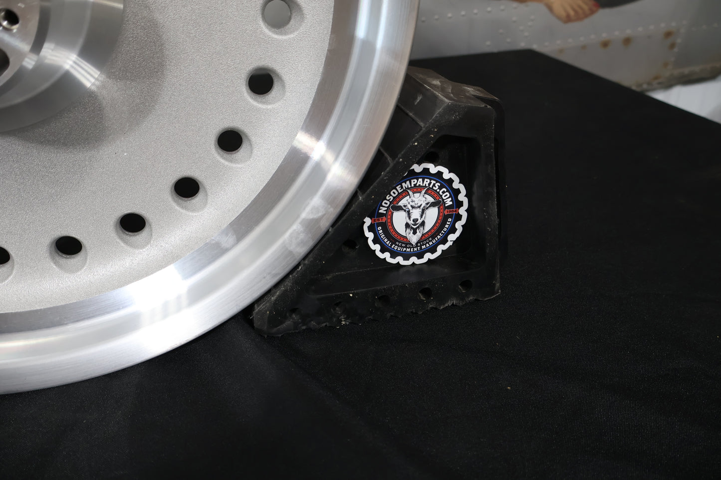 41038-07 NEW OEM 2007 HARLEY-DAVIDSON FLSTF SOFTAIL FATBOY FRONT WHEEL