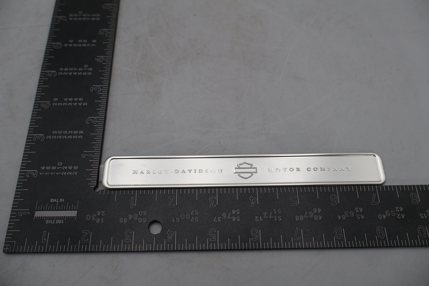 53357-08 NEW OEM 1998-2013 HARLEY-DAVIDSON TOURING CVO TOUR PACK LID INSERT TRIM
