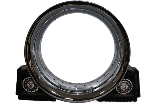 43664-11 NEW OEM 2009-2025 HARLEY-DAVIDSON TOURING REAR WHEEL SMOOTH CHROME