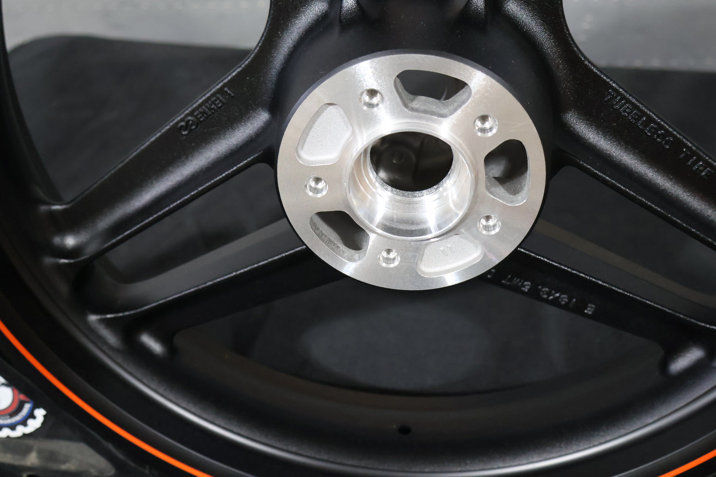 43343-10 NEW OEM 2008-2011 HARLEY-DAVIDSON XR1200 SPORTSTER FRONT WHEEL RIM 3-SP