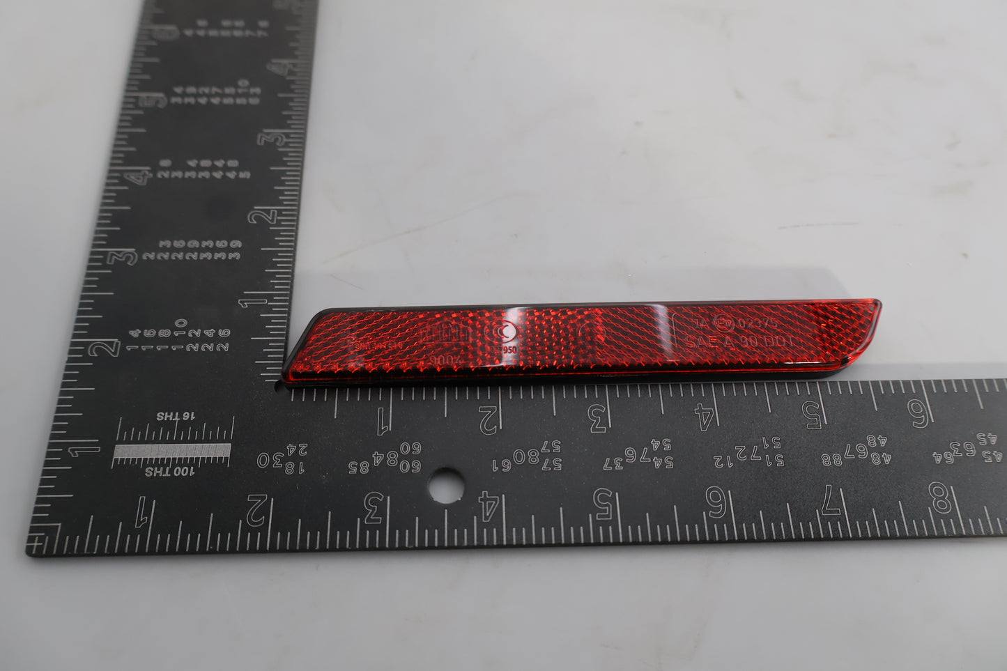 59371-98 NEW OEM HARLEY-DAVIDSON LEFT REFLECTOR RED 59371-98