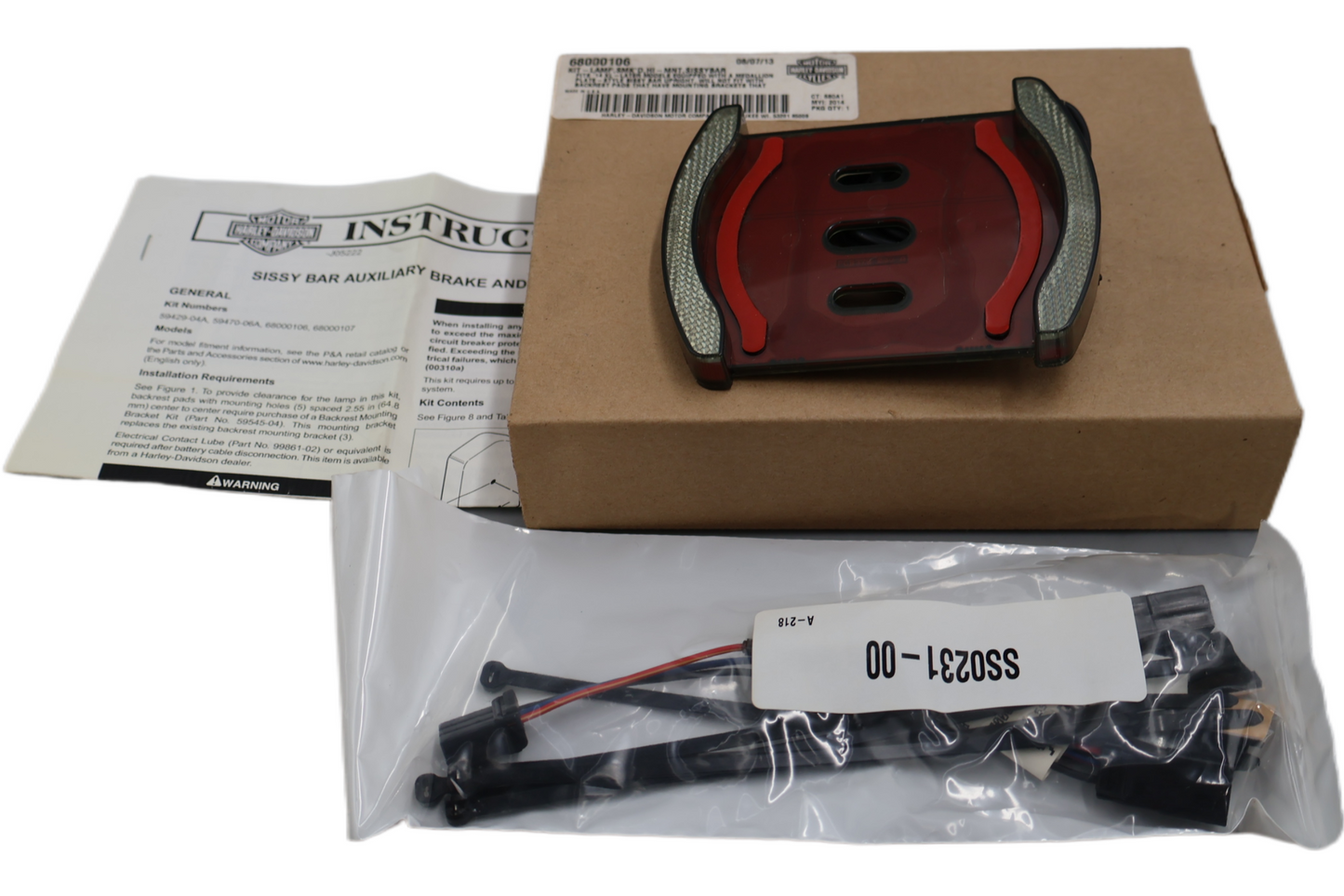 68000106 NEW OEM 2014-2018 HARLEY-DAVIDSON SPORTSTER XL SISSY BAR BRAKE LIGHT