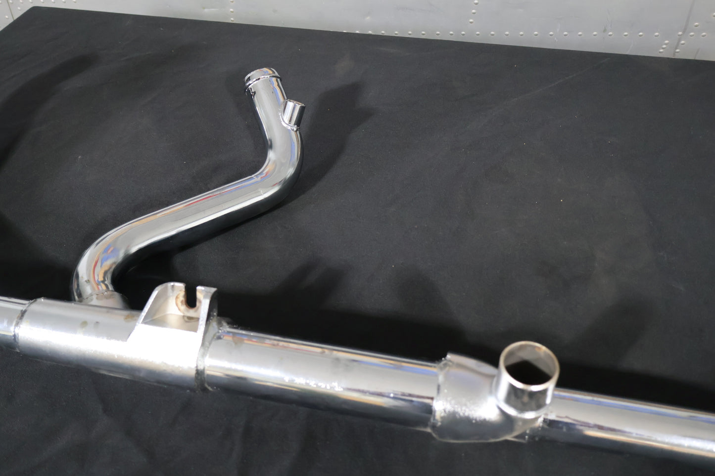 83413-09 NEW OEM 2009 HARLEY-DAVIDSON FLHTCUTG TRI GLIDE TRIKE EXHAUST HEADER