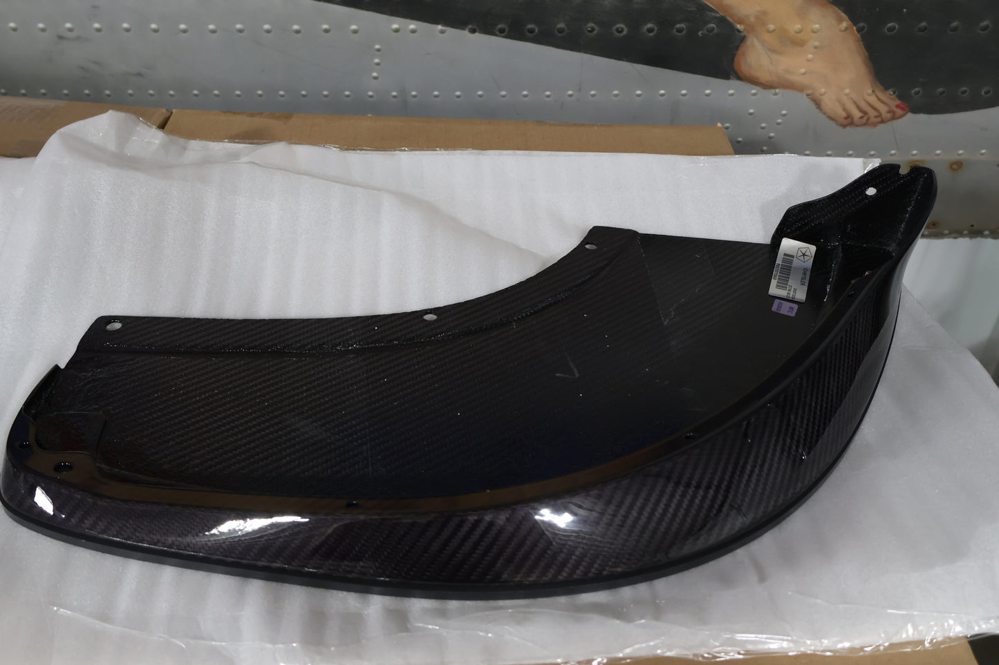 68210709AB 68210708AB NEW OEM 2013-2017 DODGE VIPER TA1.0 FRONT SPLITTERS CARBON