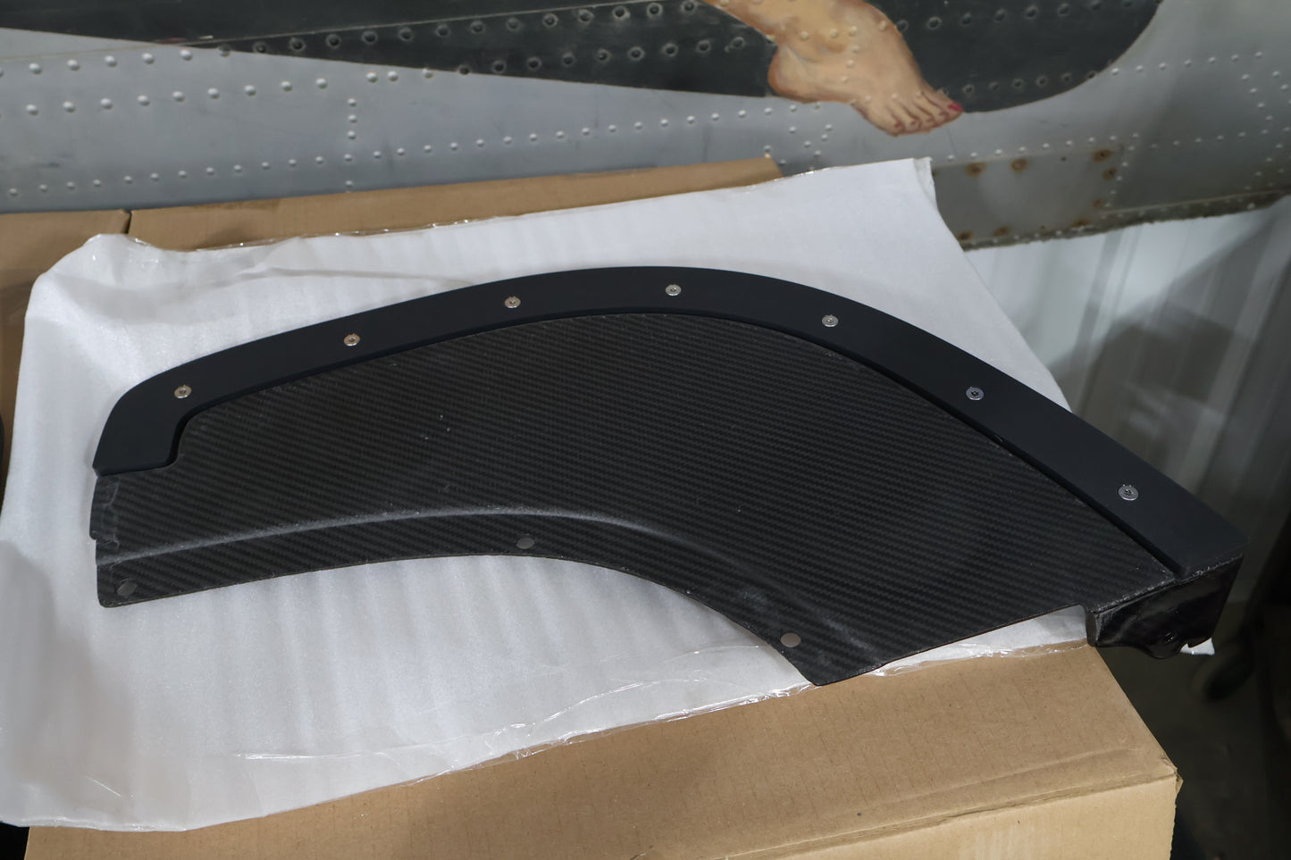 68210709AB 68210708AB NEW OEM 2013-2017 DODGE VIPER TA1.0 FRONT SPLITTERS CARBON