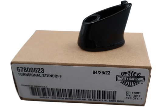 67800623 NEW OEM 2016-2017 HARLEY-DAVIDSON FXSE BREAKOUT RT TURN SIGNAL STANDOFF