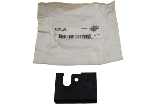 83351-09 NEW OEM 2009-2010 HARLEY-DAVIDSON FLHTCUTG TRI GLIDE TRUNK LATCH RIGHT