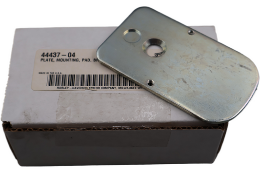 44437-04 NEW OEM 2004-2008 HARLEY-DAVIDSON CVO TOURING BRAKE PEDAL MOUNTING PLATE