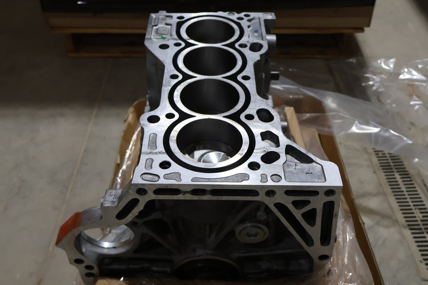 10002-PND-C01 NEW OEM 2006 ACURA RSX ENGINE SHORT BLOCK PISTONS CRANK 4CYL