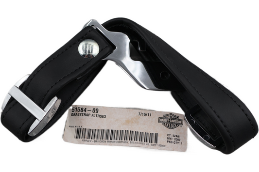 51584-09 NEW OEM 2009 HARLEY-DAVIDSON FLTRSE3 ROADGLIDE SEAT GRABSTRAP