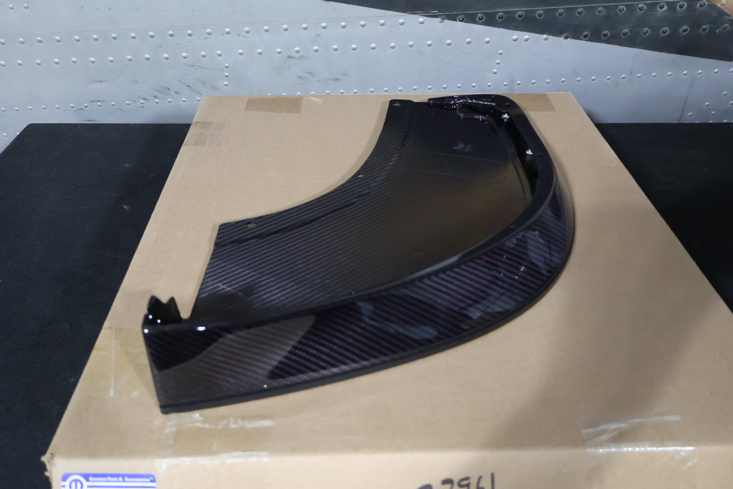 68210709AB 68210708AB NEW OEM 2013-2017 DODGE VIPER TA1.0 FRONT SPLITTERS CARBON