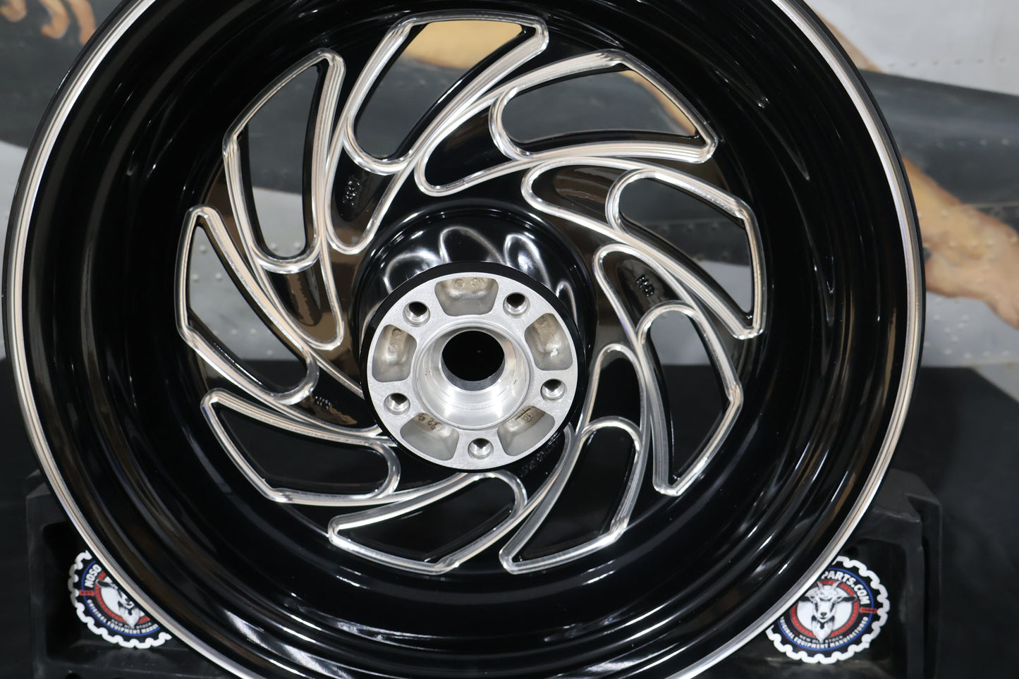 40900065 NEW OEM 2008-2017 HARLEY-DAVIDSON SOFTAIL FX  GLOSS BLACK TYPHOON REAR WHEEL