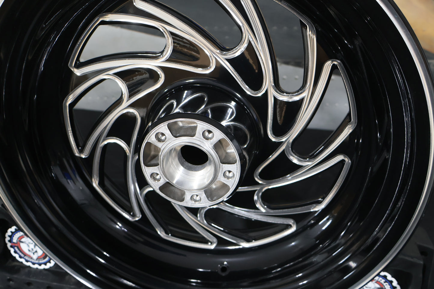 40900065 NEW OEM 2008-2017 HARLEY-DAVIDSON SOFTAIL FX  GLOSS BLACK TYPHOON REAR WHEEL