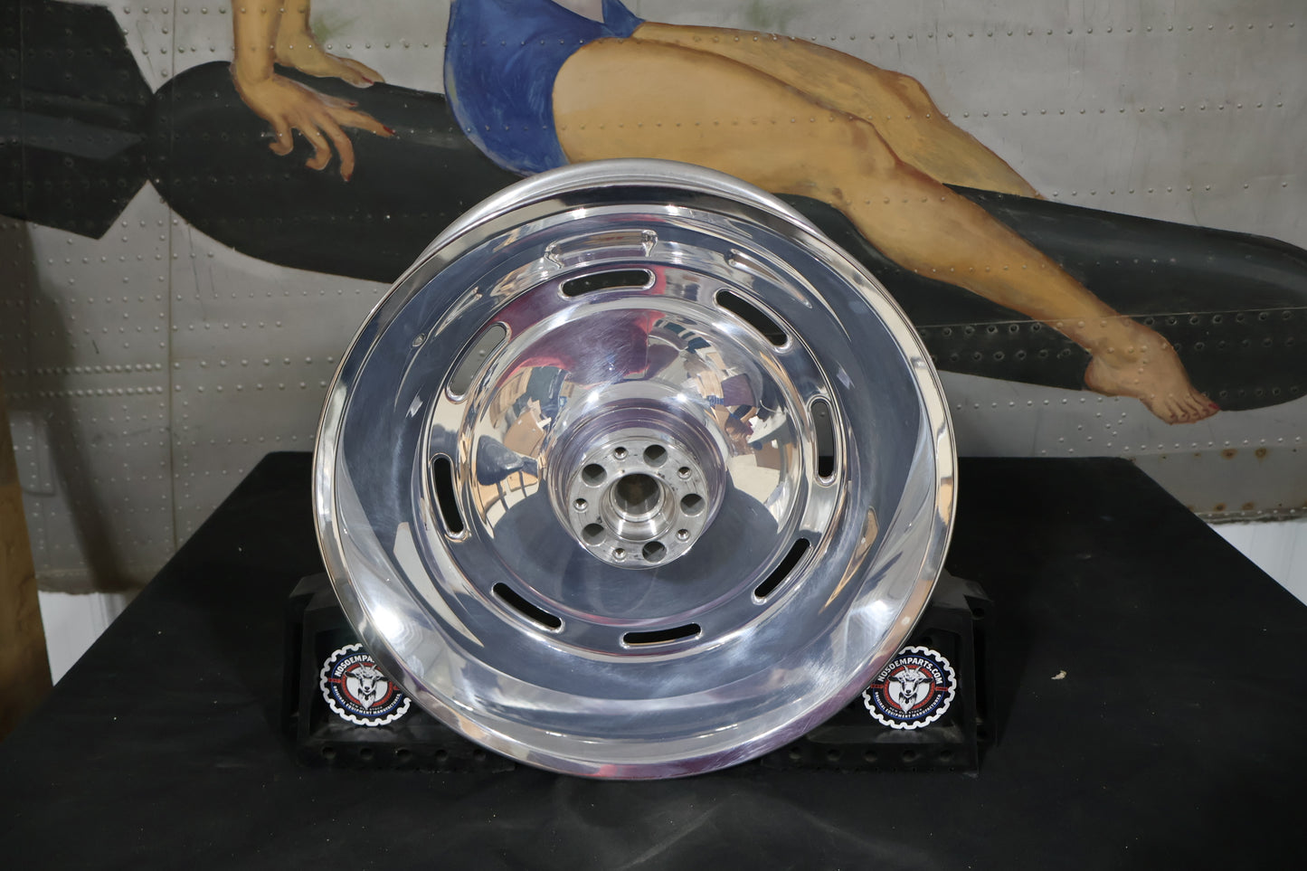 41995-08 NEW OEM 2008-2017 HARLEY-DAVIDSON FX SOFTAIL FL 17X6 SLOTTED REAR WHEEL