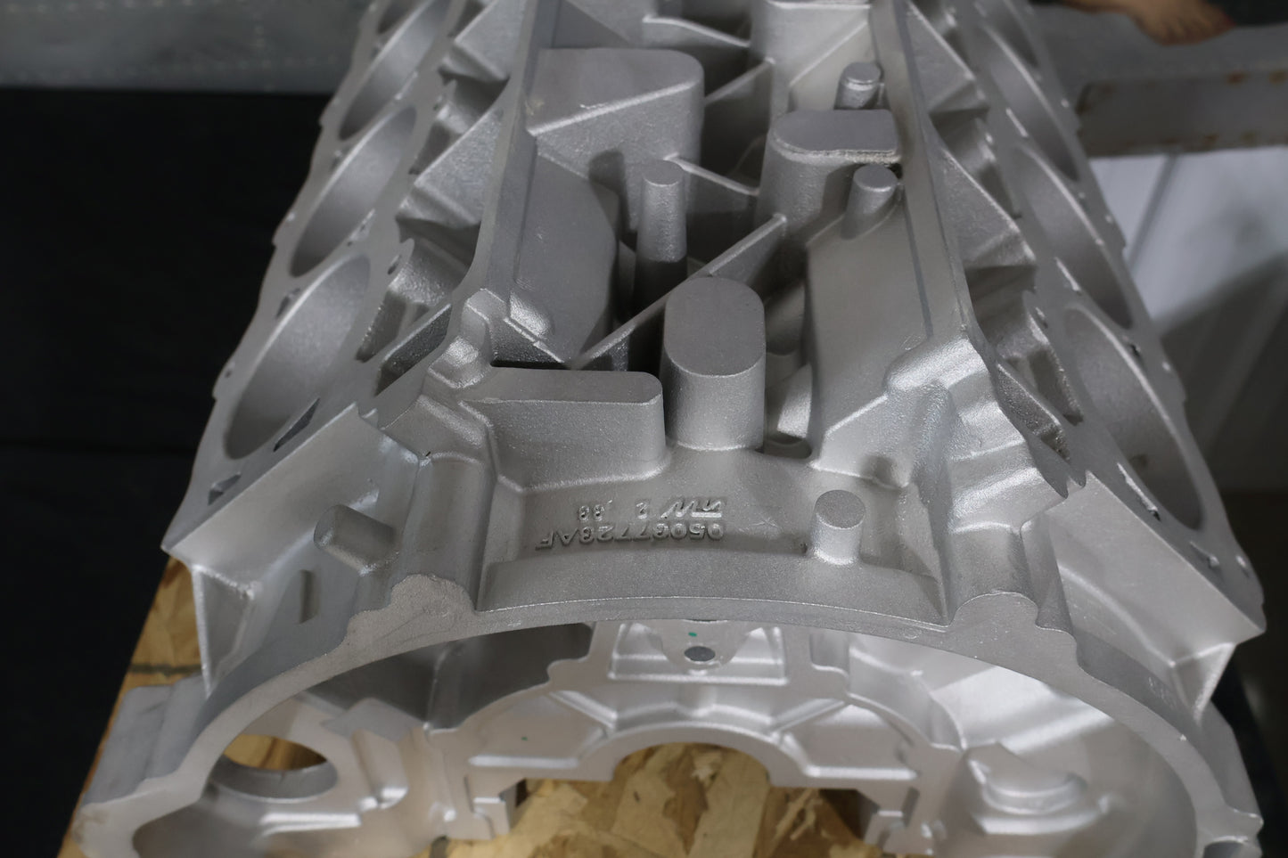 5037723AF NEW OEM 2008-2017 DODGE VIPER GEN 4/5 BARE CAST ENGINE BLOCK V10 ACR
