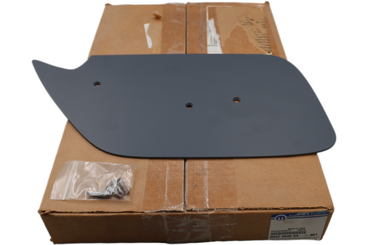 68324040AA NEW OEM 2016-2017 DODGE VIPER RIGHT TAILGATE WING END PLATE ACR SRT