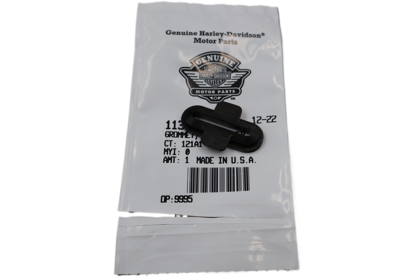 11376 NEW OEM 2004-2005 HARLEY-DAVIDSON SPORTSTER 883 1200 SIDE COVER GROMMET
