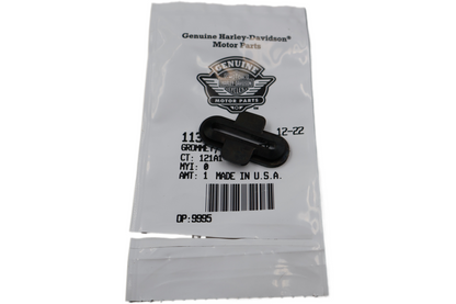 11376 NEW OEM 2004-2005 HARLEY-DAVIDSON SPORTSTER 883 1200 SIDE COVER GROMMET