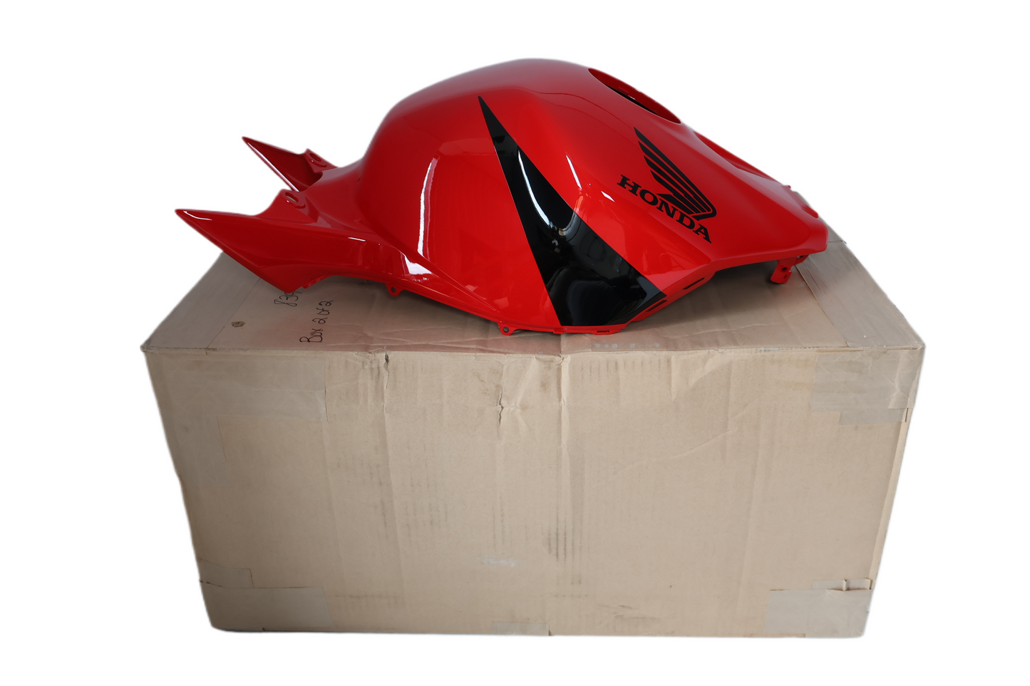 83150-MEL-A00ZB NEW OEM 2005 HONDA CBR1000RR FUEL TANK COVER SHELTER