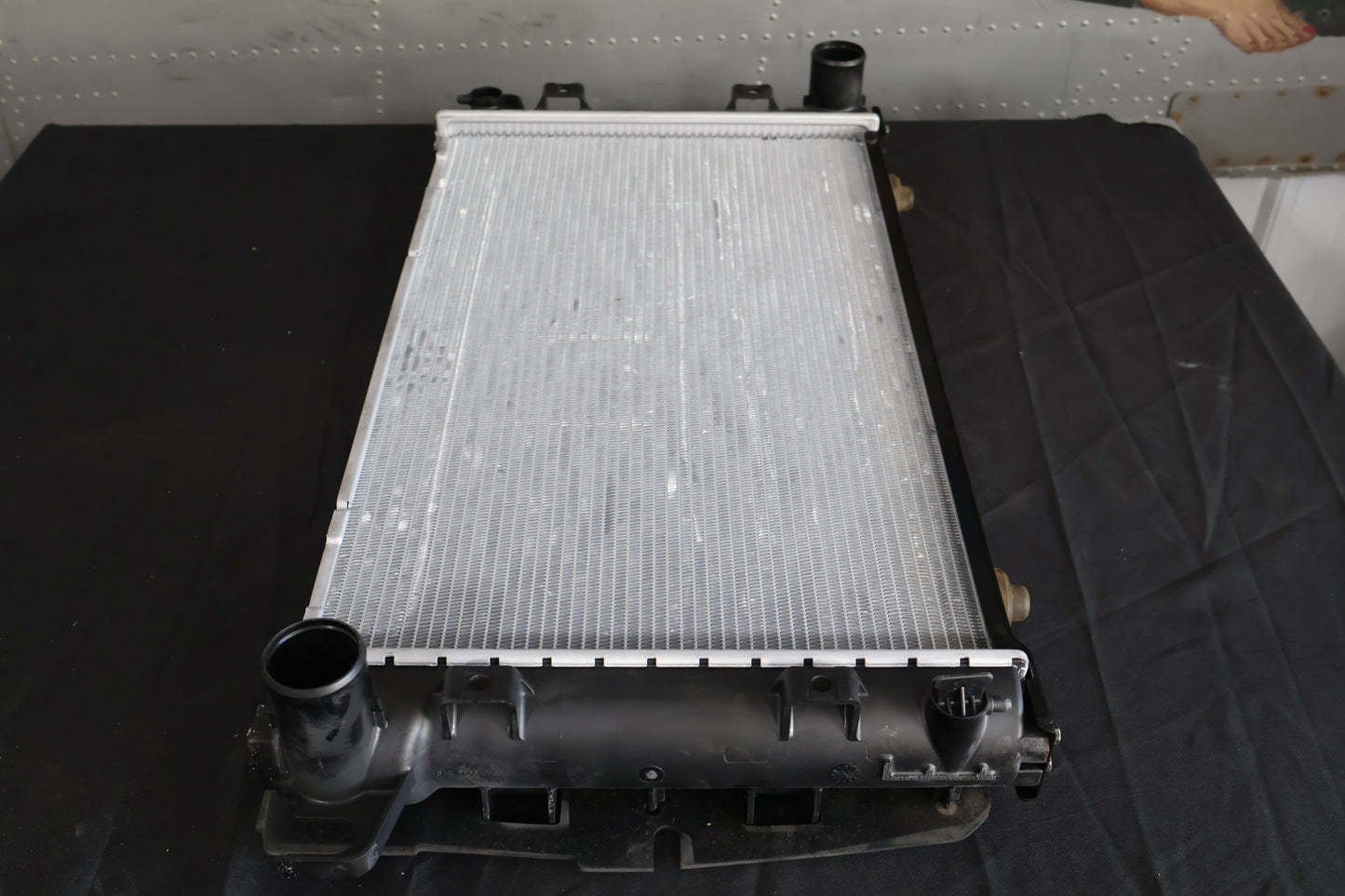 5181841AA NEW OEM 2013-2017 DODGE VIPER ACR SRT-10 GTS ENGINE COOLING RADIATOR