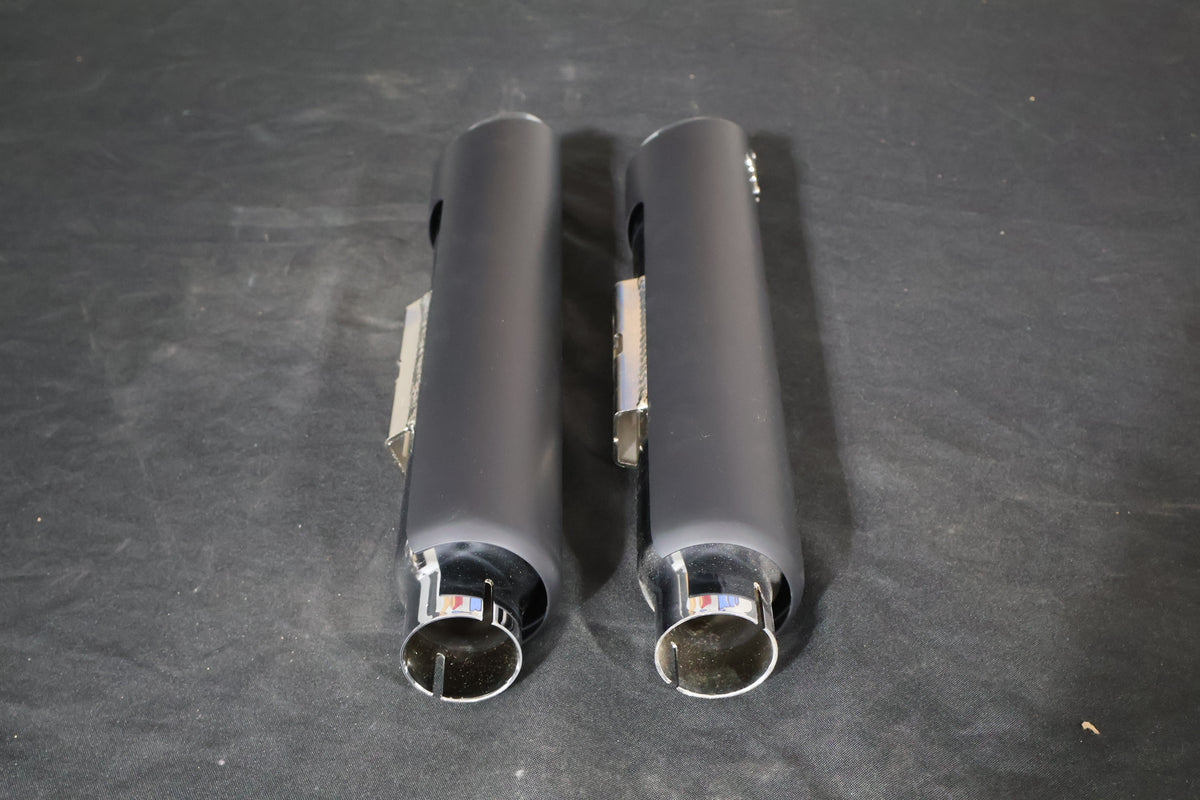 2010-17 HARLEY DYNA VANCE & HINES 3" TWIN SLASH SLIP-ONS BLACK PCX | NEW | 46337