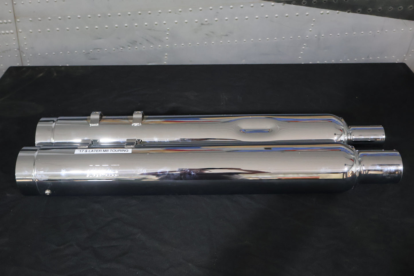 140-65226 NEW SUPERTRAPP 4" STOUT CHROME MUFFLERS FITS 2017-2025 HARLEY TOURING