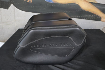 2002-2005 HARLEY DYNA FXD FXDX RIGID MOUNT SADDLEBAGS | OEM TAKE OFF #90564-02