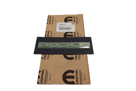 WN80GGSAC NEW OEM 2008-2010 DODGE VIPER REAR BUMPER DODGE DECAL GREEN WN80GGSAC