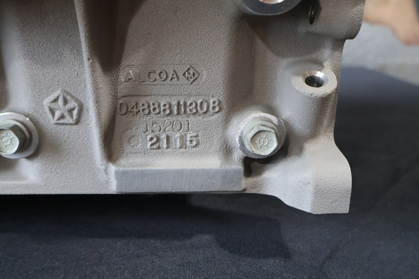5004038AB NEW OEM 2001-2002 DODGE VIPER GTS RT/10 ENGINE CYLINDER BLOCK
