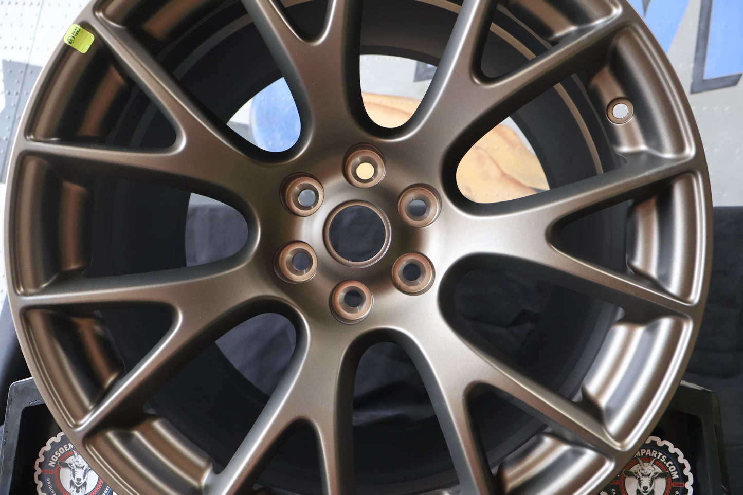 5VQ11NTSAB NEW OEM 2016-2017 DODGE VIPER ACR BRASS MONKEY REAR WHEEL RIM