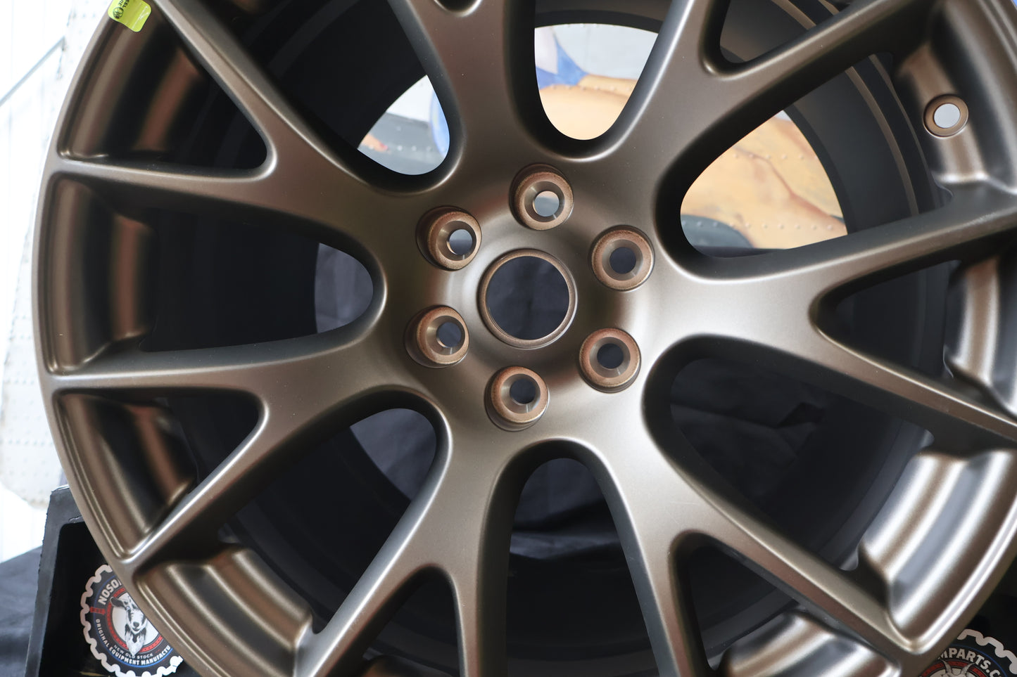 5VQ11NTSAB NEW OEM 2016-2017 DODGE VIPER ACR BRASS MONKEY REAR WHEEL RIM