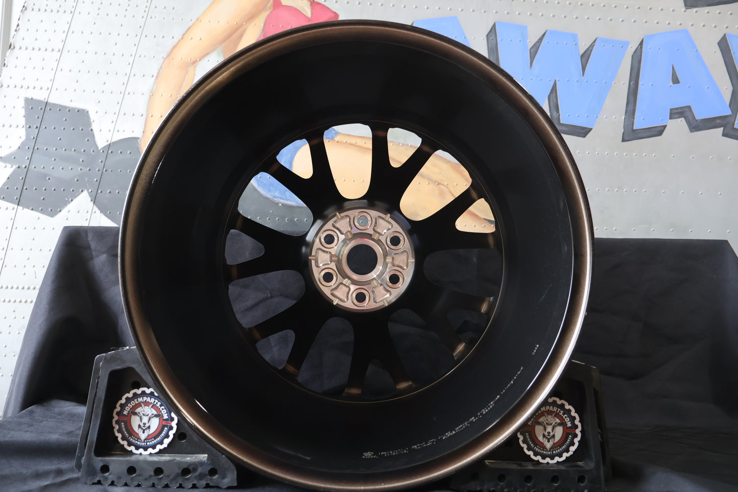 5VQ11NTSAB NEW OEM 2016-2017 DODGE VIPER ACR BRASS MONKEY REAR WHEEL RIM