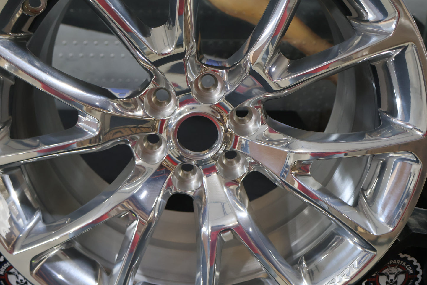 82213445 NEW OEM 2013-2017 DODGE VIPER FORGED SRT FRONT WHEELS PAIR W/CENTER CAP