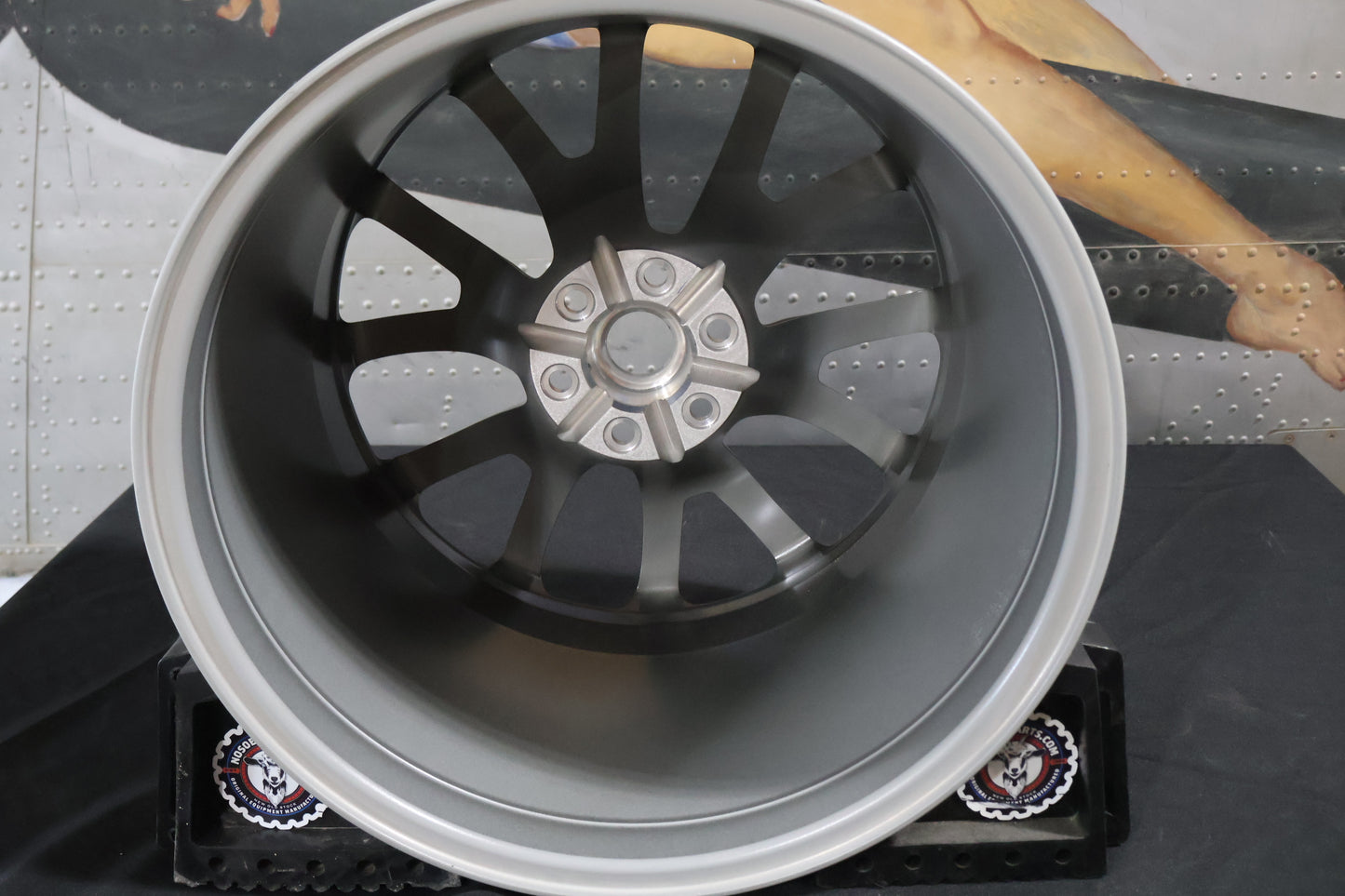 1TZ83RXFAB NEW OEM 2013-2017 DODGE VIPER VENOM REAR WHEEL ACR SRT GTS GTC