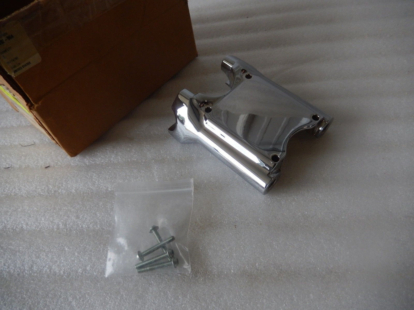 67902-96A NEW OEM 1996-2003 HARLEY-DAVIDSON SPORTSTER FXR4 RISER STRUCTURE/COVER