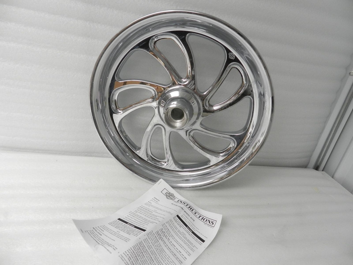 42191-07 NEW OEM 2007 AND NEWER HARLEY-DAVIDSON SOFTAIL BLADE CHROME FRONT WHEEL