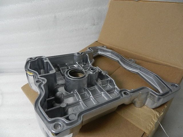 17656-04K NEW OEM HARLEY-DAVIDSON VRSC VROD POLISHED LOWER REAR CAM COVER