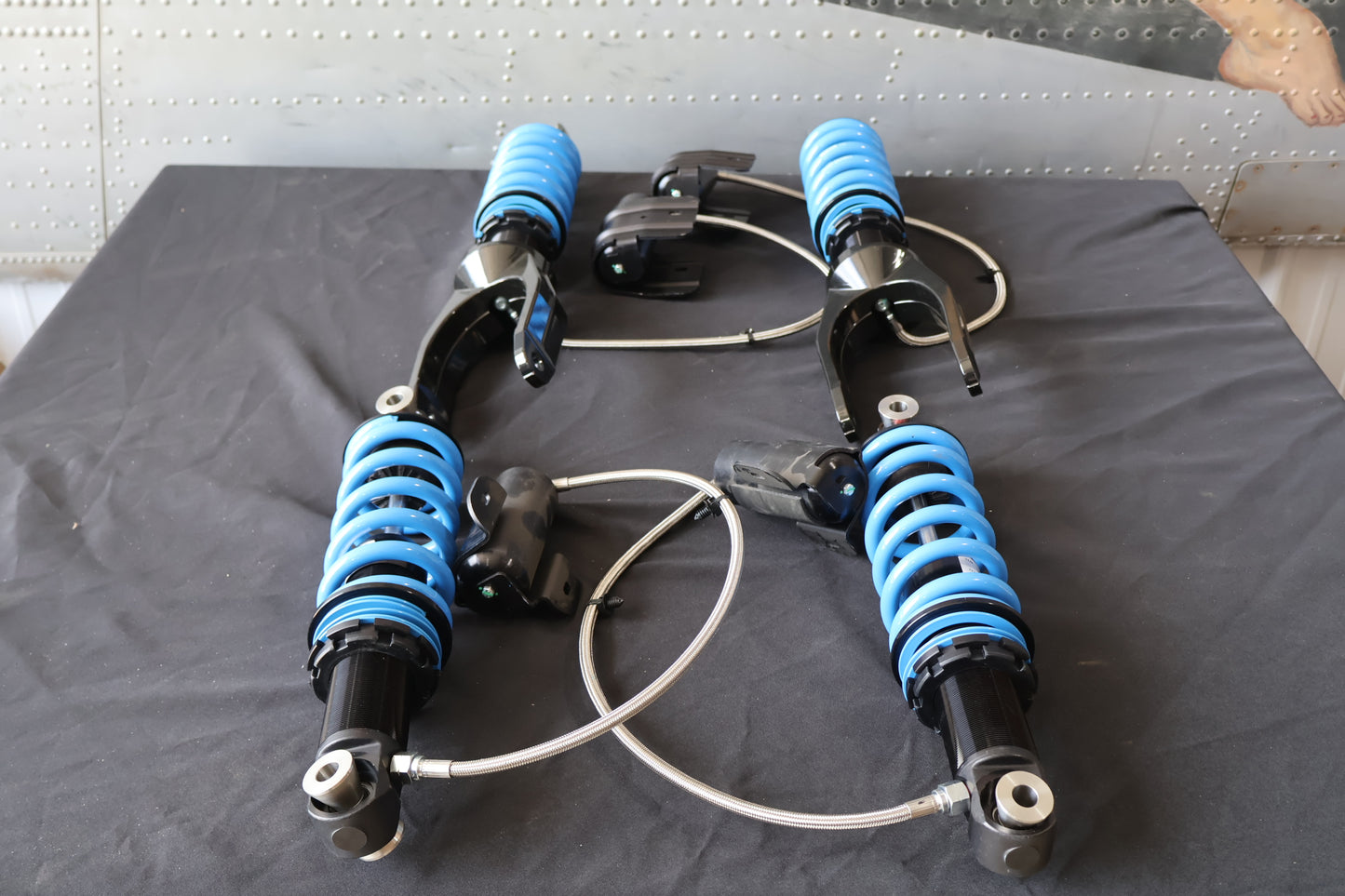 68252768AD 68252766AC NEW OEM 2016-2017 DODGE VIPER ACR EXTREME SHOCKS COMP SET