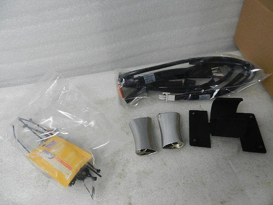 69590-07 NEW OEM 2007-2013 HARLEY-DAVIDSON SPORTSTER MINI BULLET LED TURN SIGNAL MOUNT KIT