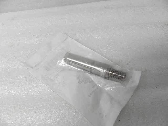 33689-02 NEW OEM 2002-2004 HARLEY-DAVIDSON FXDP REAR BRAKE PEDAL PIVOT SHAFT