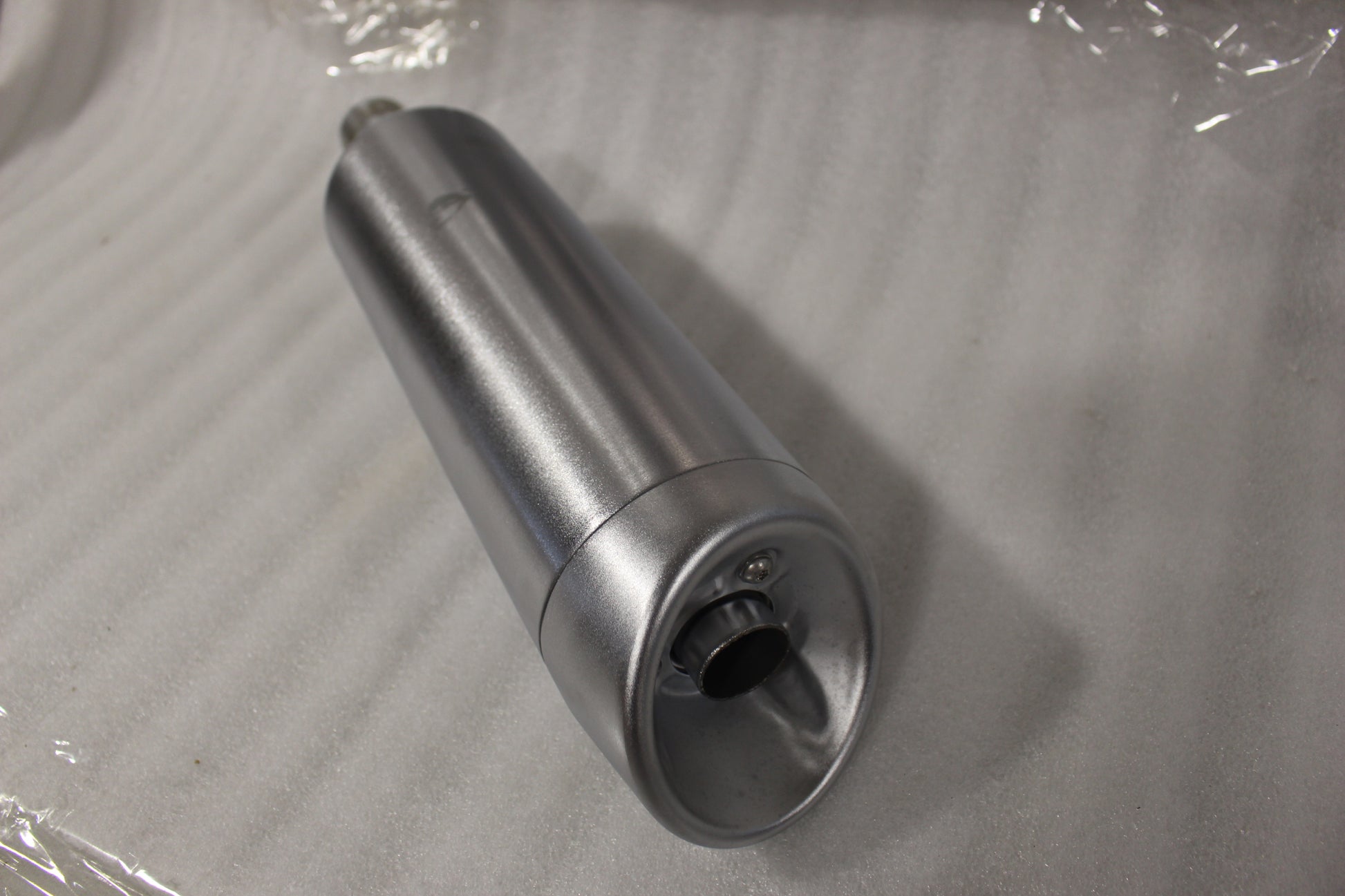 64900185A NEW OEM 2014-2017 HARLEY-DAVIDSON DYNA FATBOB FXBF REAR MUFFLER 64900185A