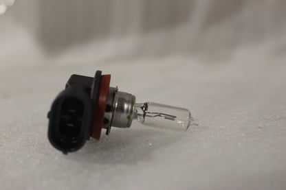 T2707506 NEW OEM 2006-2020 TRIUMPH DAYTONA 675 TIGER HEADLIGHT BULB H9