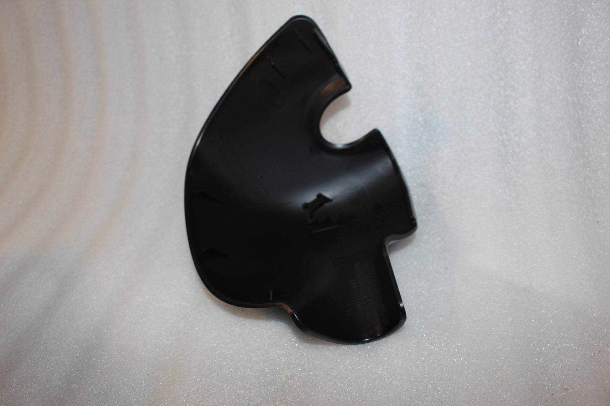 57100113 NEW OEM 2014-2020 HARLEY-DAVIDSON FLHTCUTG TRI GLIDE TRIKE RIGHT LOWER FAIRING CAP